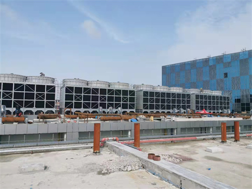 冷卻塔內壁凹凸不平整部分如何處理？(冷卻塔內壁刷油