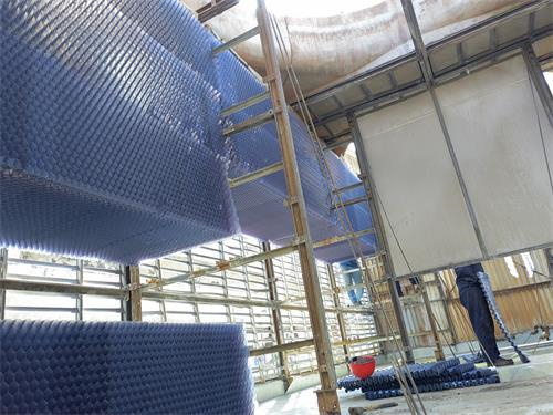 使用高溫冷卻塔的安全措施與影響因素(冷卻塔安全技術(shù)方案)