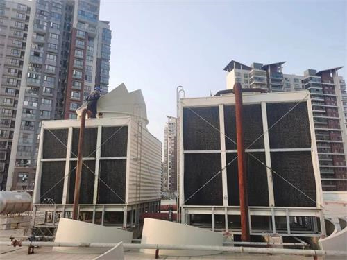 是什么原因?qū)е麻_式冷卻塔水損失嚴(yán)重？？(ps打不開是什