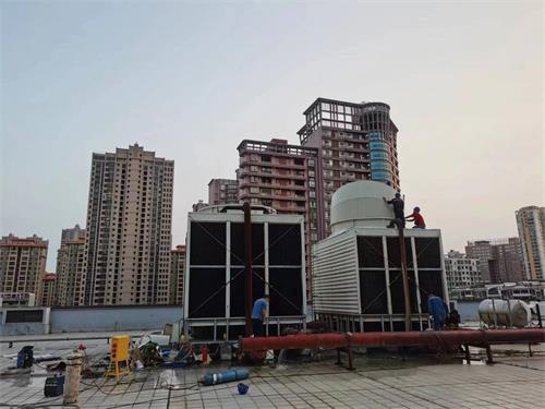 清洗中央空調冷卻塔的方法是什么？