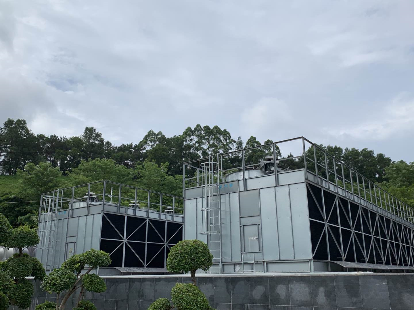 冷卻塔填料更換：閉式冷卻塔保養維修內容(浙江密閉式