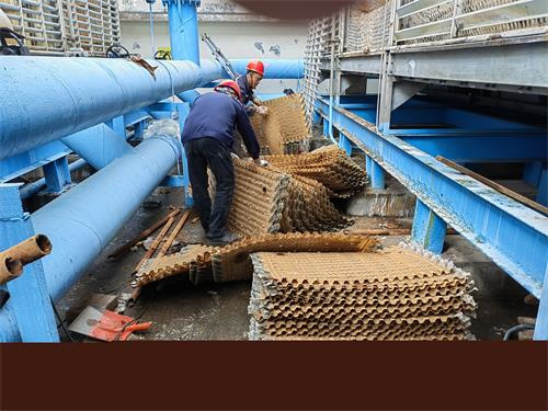 冷卻塔十大品牌告訴您冷卻塔填料怎么更換(冷卻塔填
