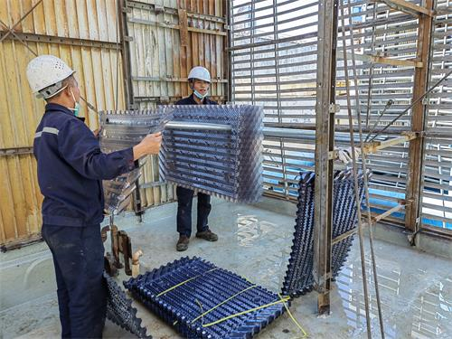 冷卻塔風(fēng)機(jī)系統(tǒng)性能優(yōu)勢你真的知道嗎？？(冷卻塔風(fēng)機(jī)正確的轉(zhuǎn)向)